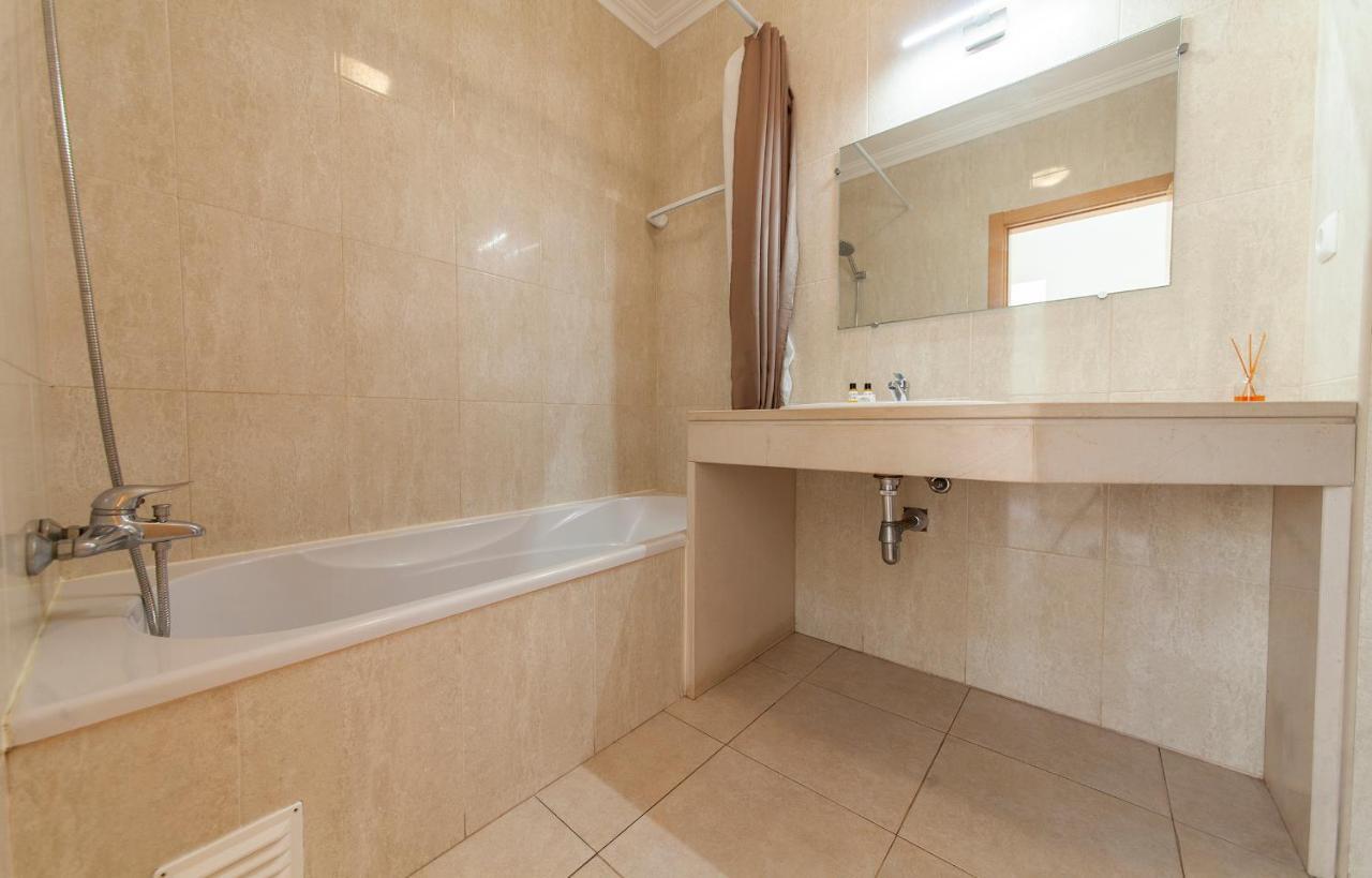 A52 - Quintao Apartment In بورتيماو المظهر الخارجي الصورة